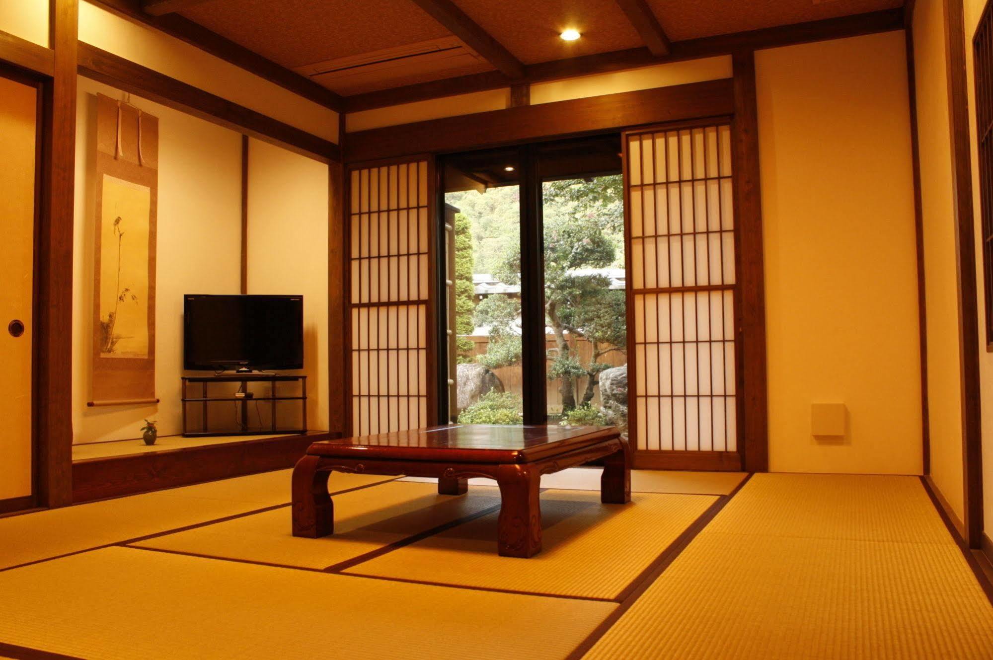 Miyamotoke Hotel Ogano Екстериор снимка